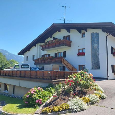 Gaestehaus Rundblick 쉬룬즈 외부 사진