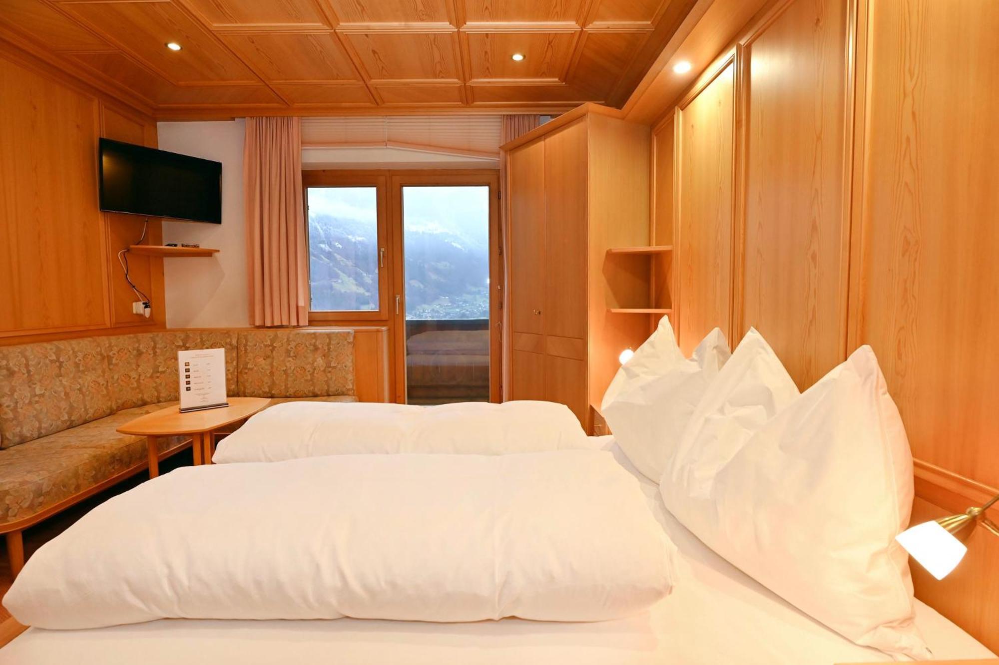 Gaestehaus Rundblick 쉬룬즈 외부 사진