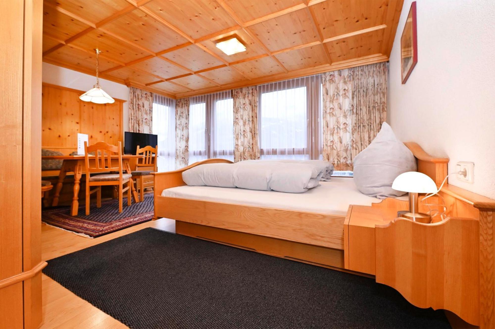 Gaestehaus Rundblick 쉬룬즈 외부 사진