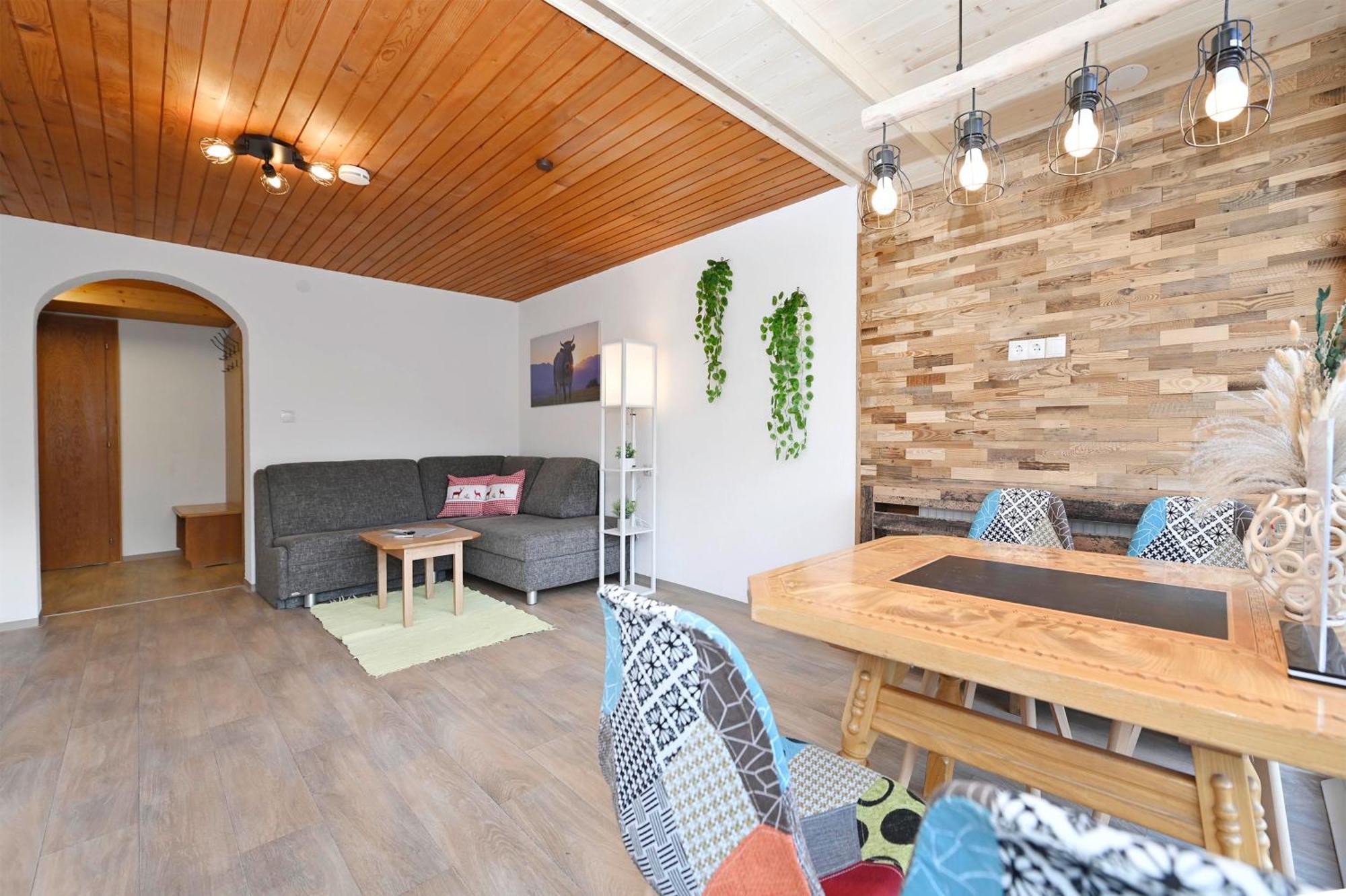 Gaestehaus Rundblick 쉬룬즈 외부 사진